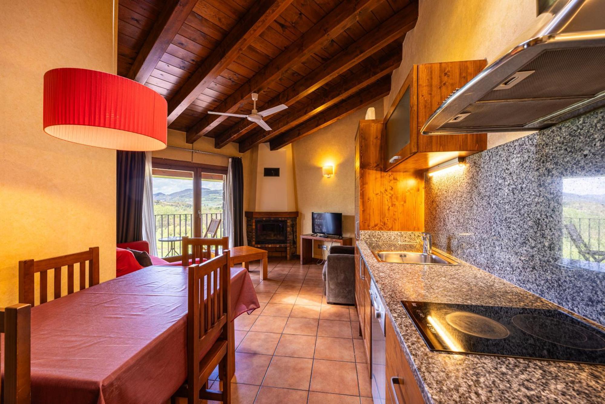 Aparthotel Bellver Bellver De Cerdanya Buitenkant foto